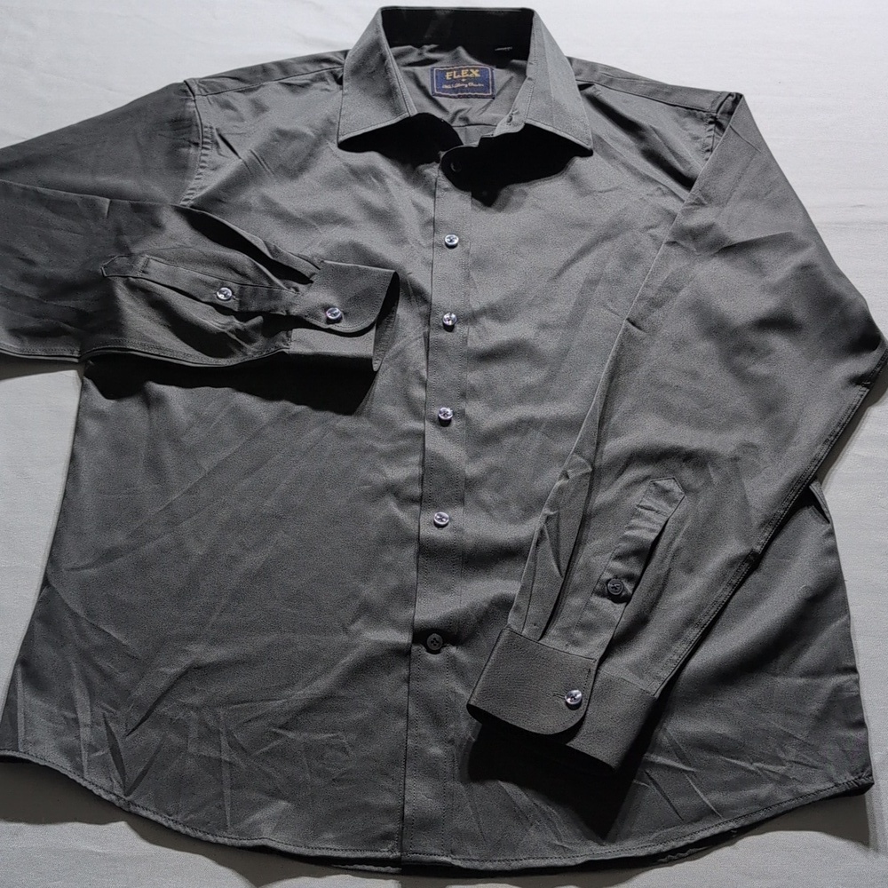 Flex Men's Luxury Collection Long Sleeve Button Up Shirt Gray Soft Fabric Size M